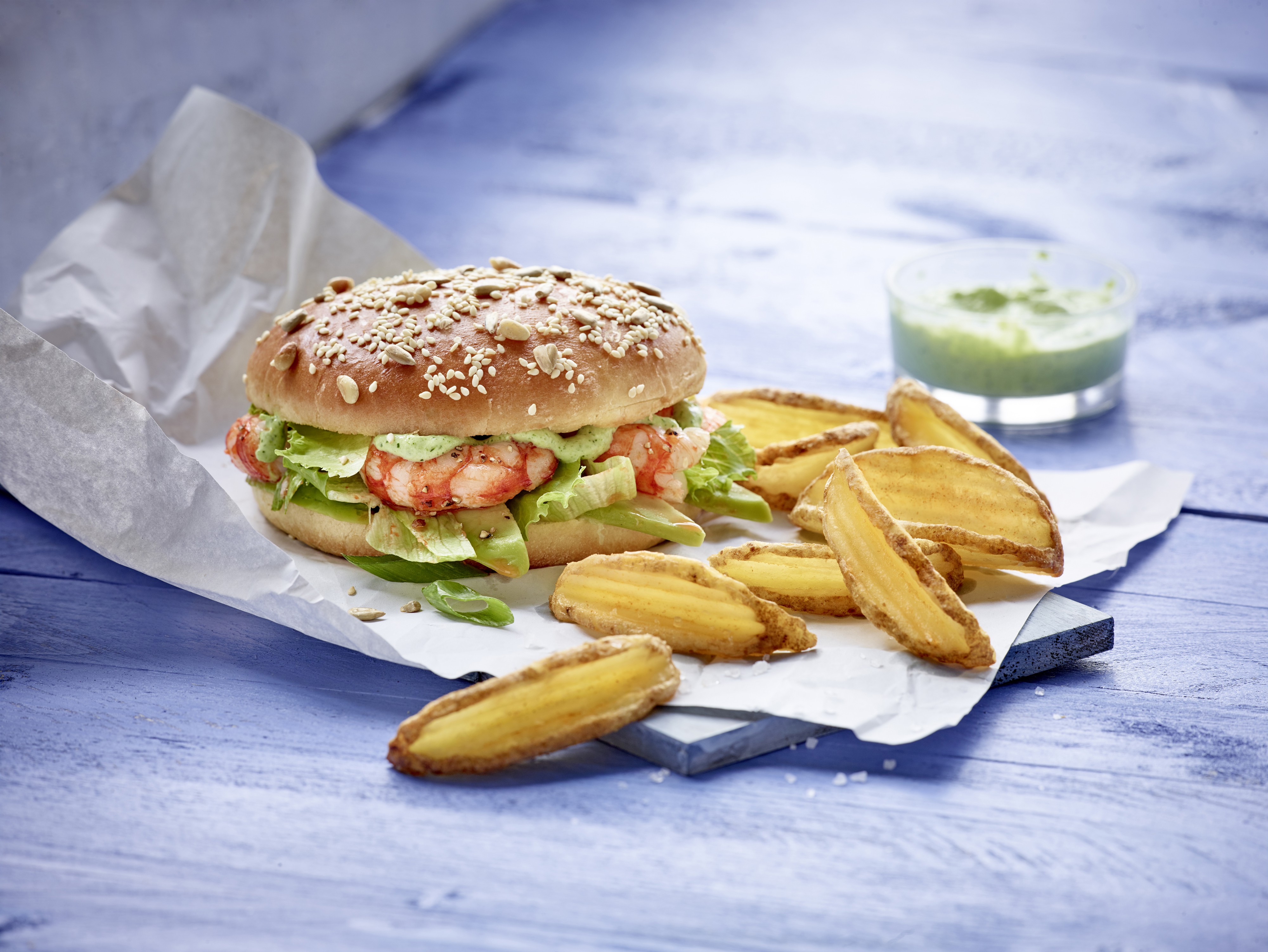 Burger met scampi pestosaus